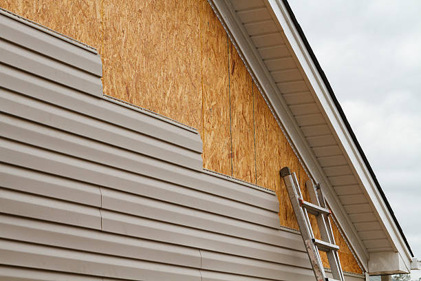 Trusted Siding Repair service in Canton, IL - Squared Siding